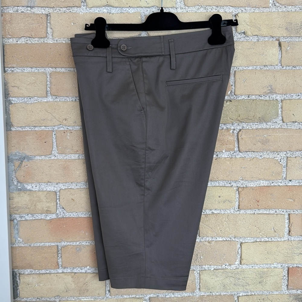 Cambio Women's Brown/Gray Dress Shorts